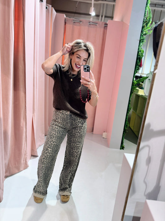 Fierce Leopard Print Jeans!