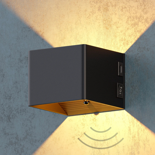 RadiantCube™ | Elegant Wireless Wall Light
