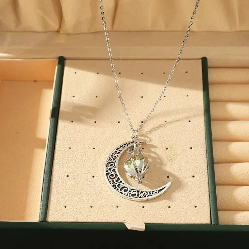 Collier pendentif en pierre de lune – Une beauté enchanteresse et une énergie dynamisante