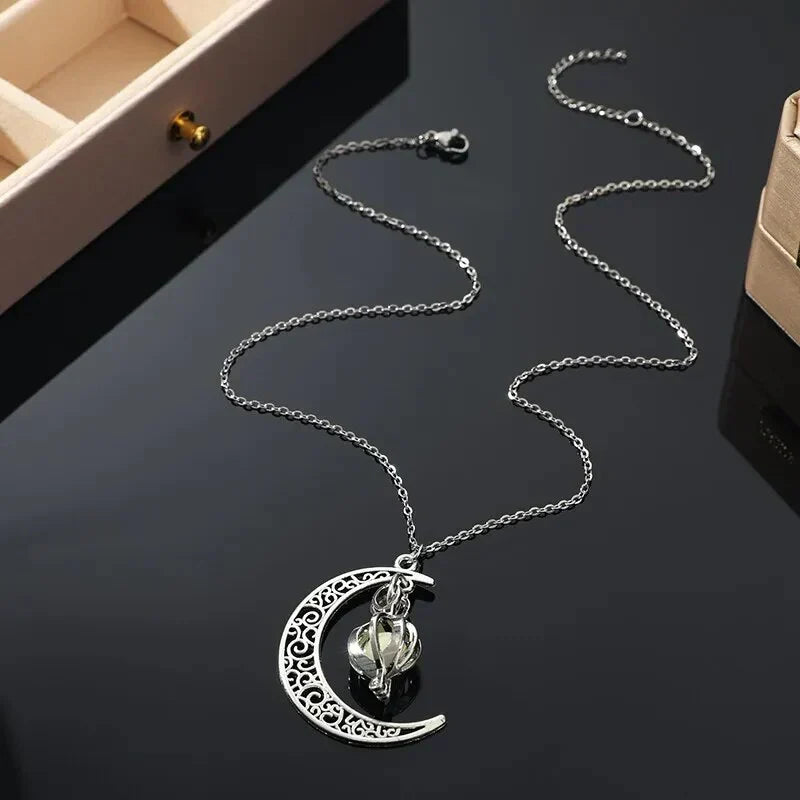 Collier pendentif en pierre de lune – Une beauté enchanteresse et une énergie dynamisante