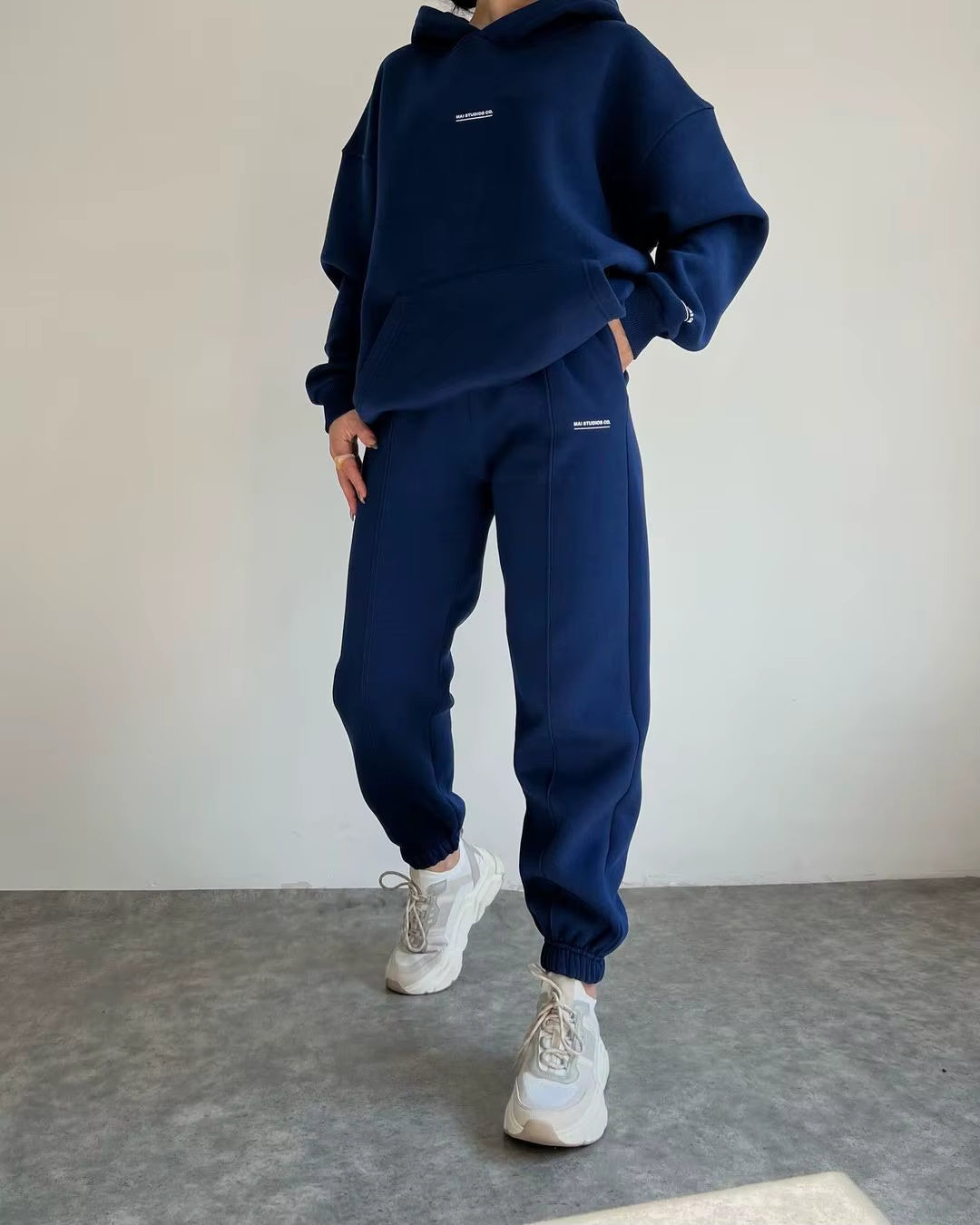 Isla Urban - Oversized Hoodie Set