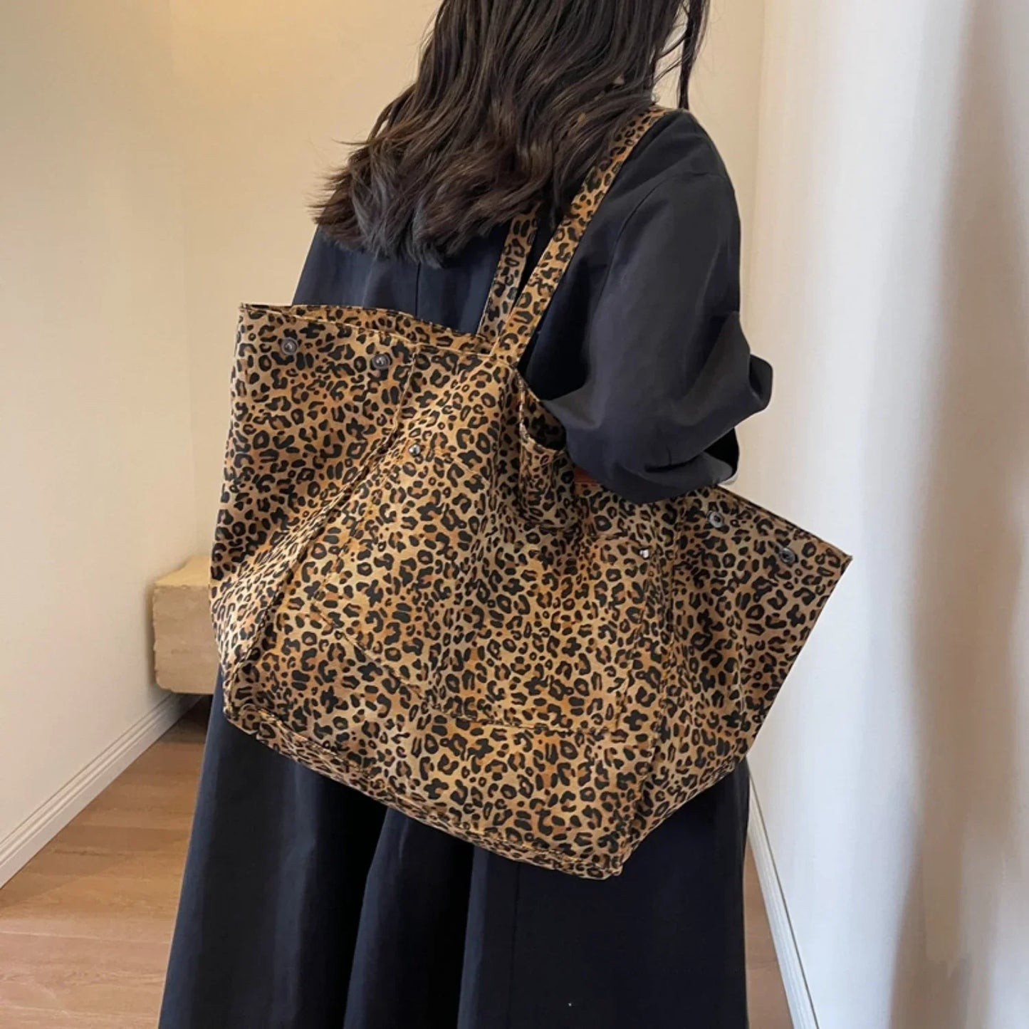Vivienne™ | Leopard Print Tote