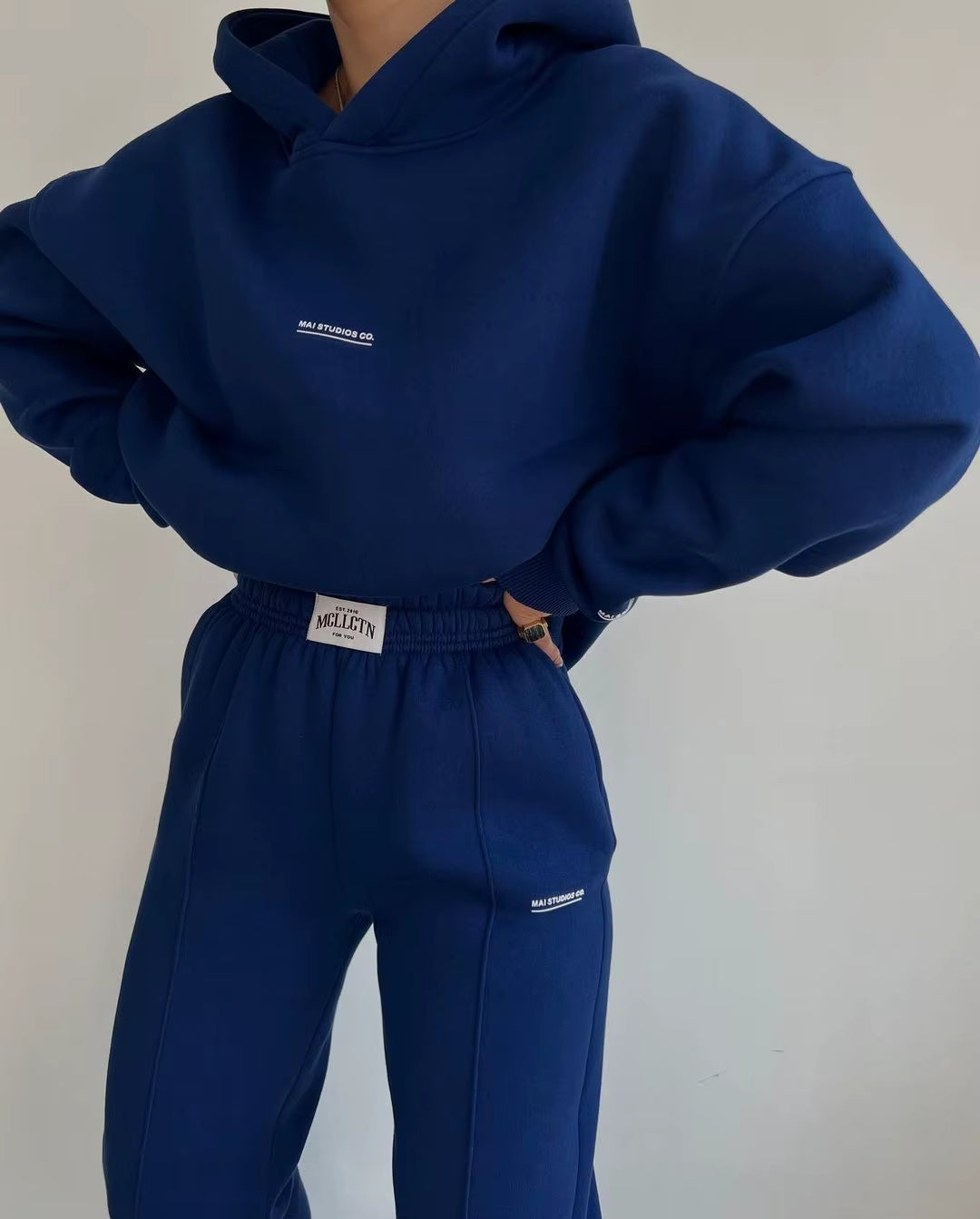 Isla Urban - Oversized Hoodie Set