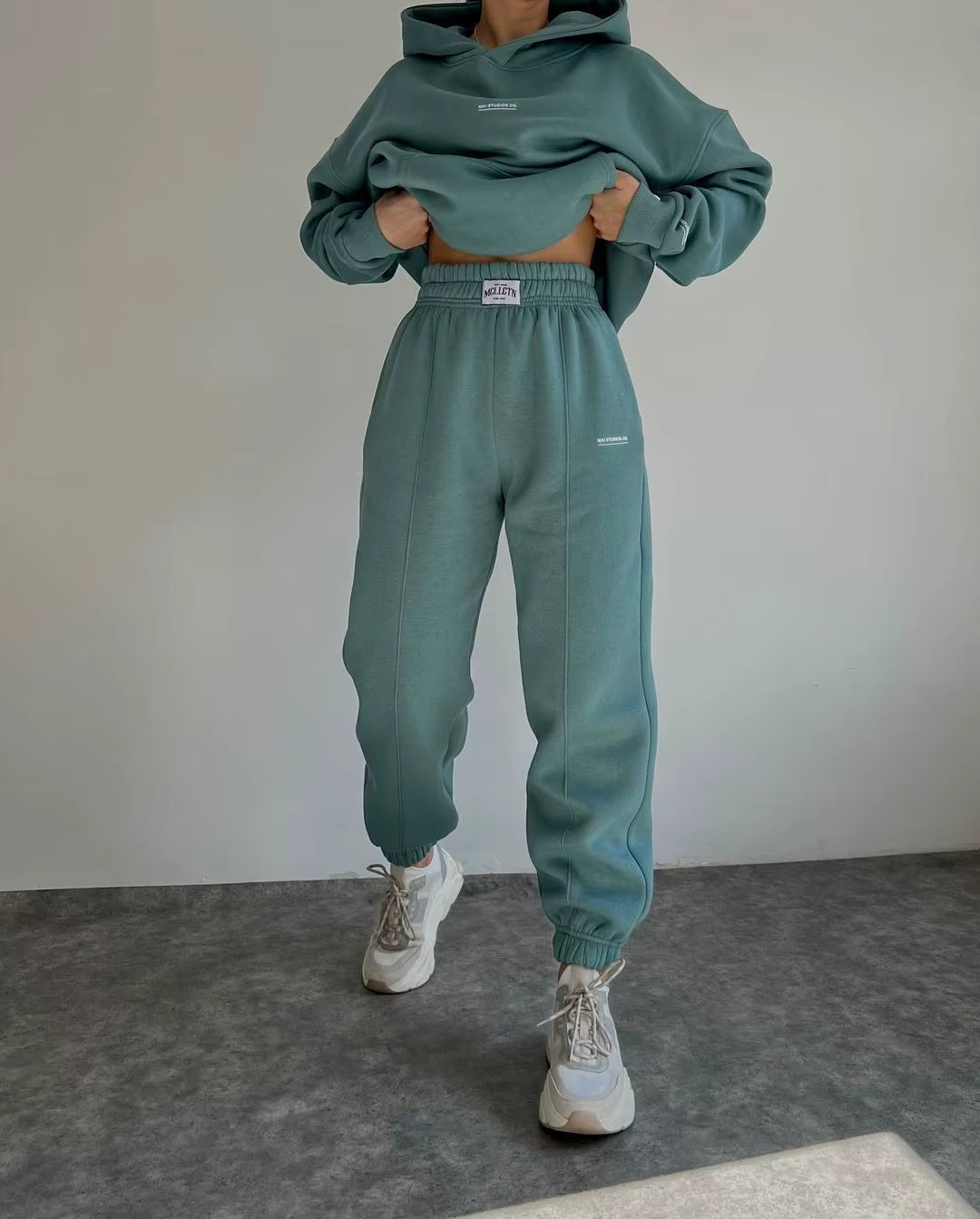 Isla Urban - Oversized Hoodie Set