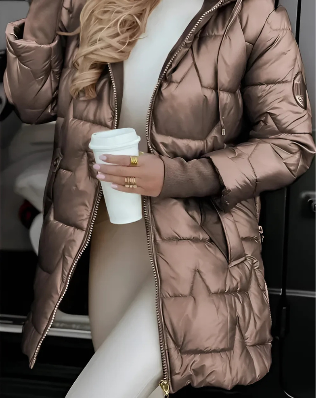 Isla Shine – Chic Hooded Winter Coat