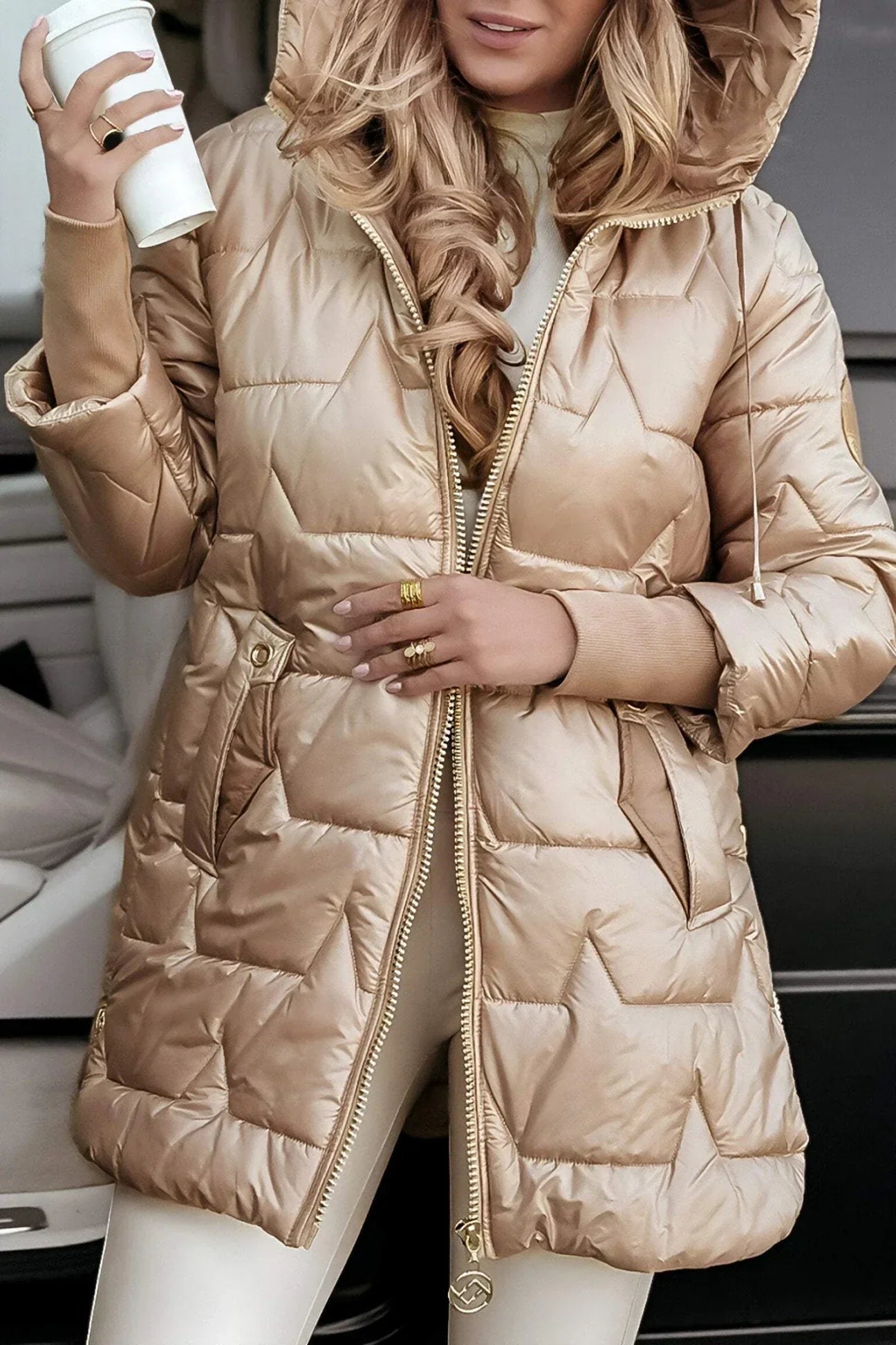 Isla Shine – Chic Hooded Winter Coat
