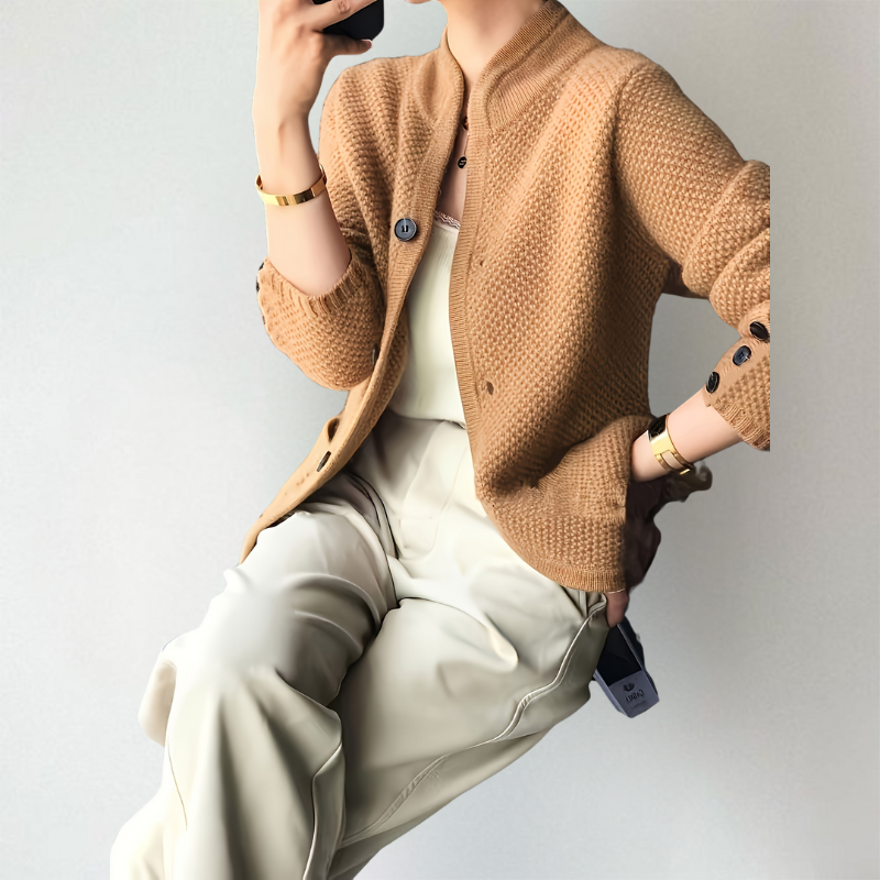 Brigitte | Chic Cardigan