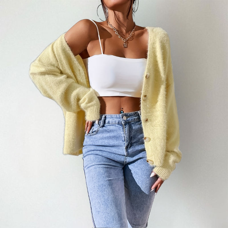 Giselle | Chic and Stylish Cardigan