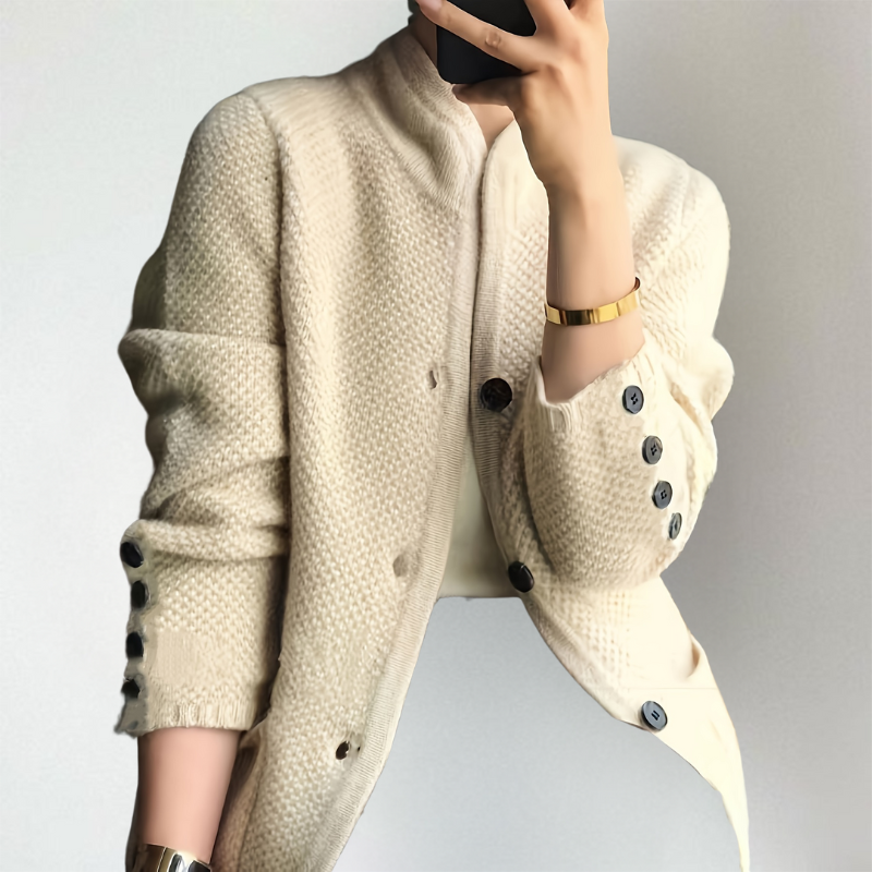 Brigitte | Chic Cardigan