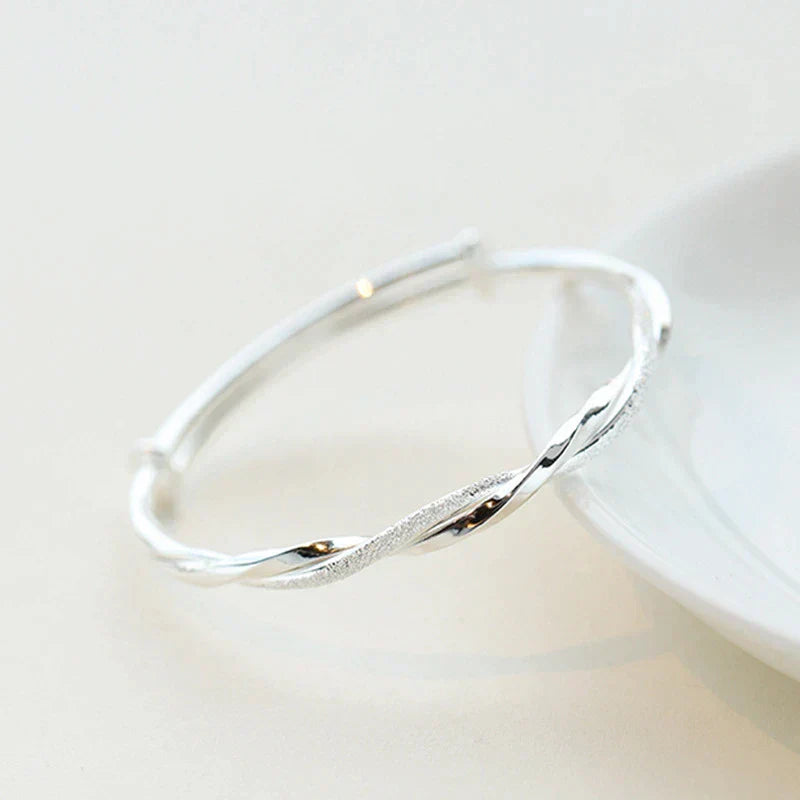 Bracelet élégant en argent tressé