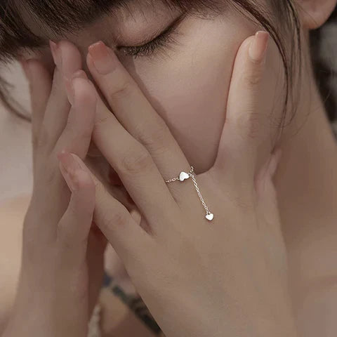 Bague ajustable en forme de cœur – Fantaisiste et romantique