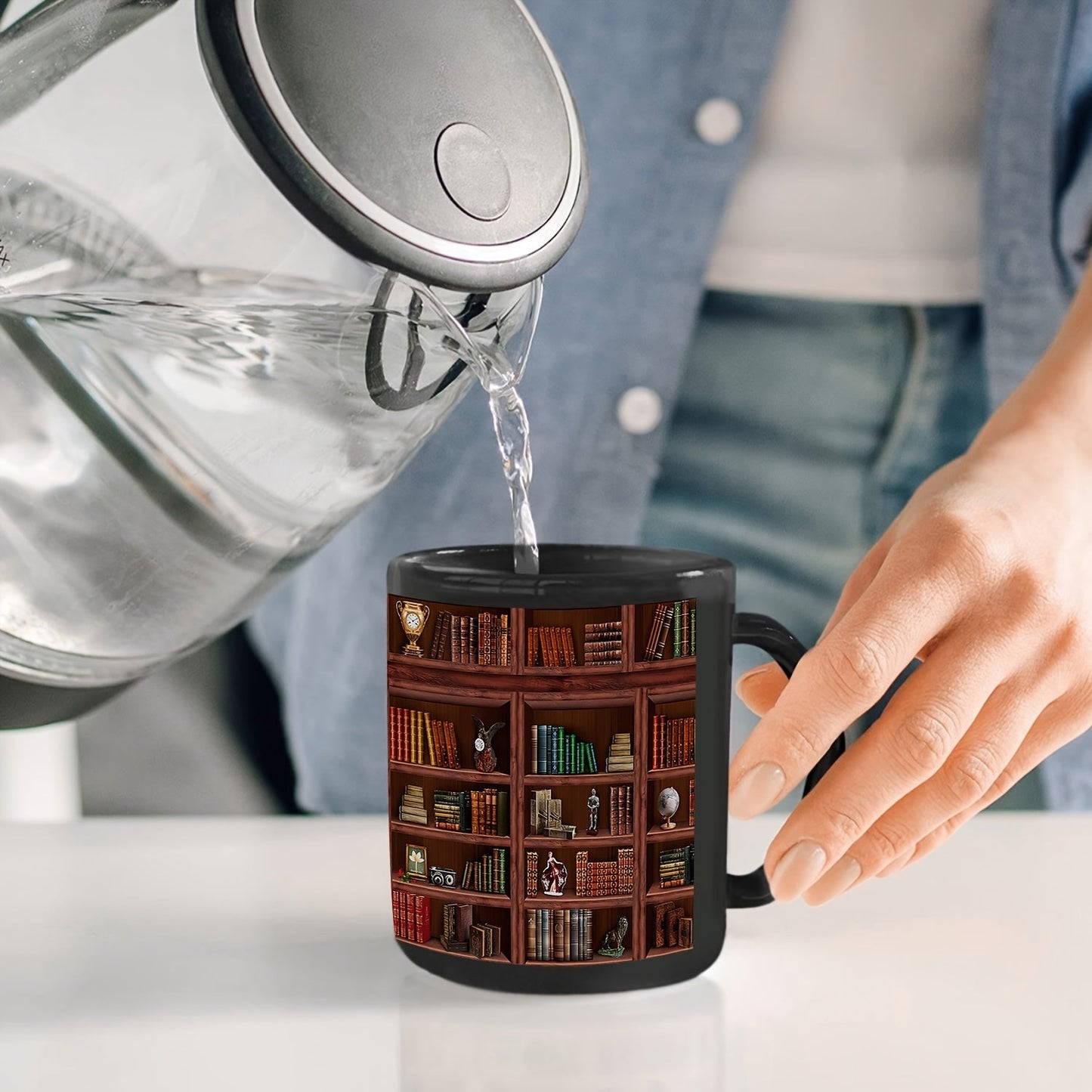Tasse en céramique pour étagère de bibliothèque
