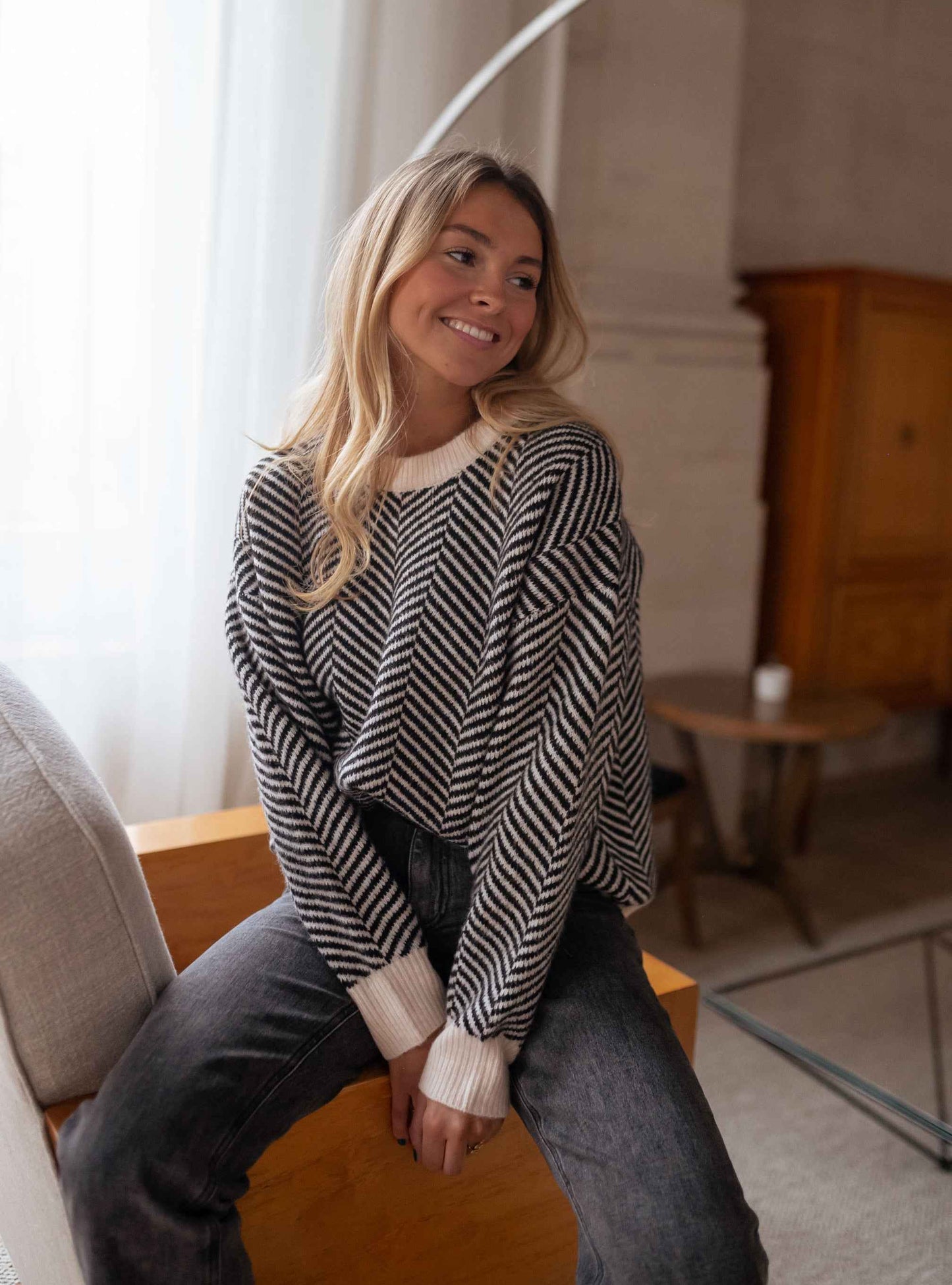 Lenya™ | Knitted Pattern Sweater