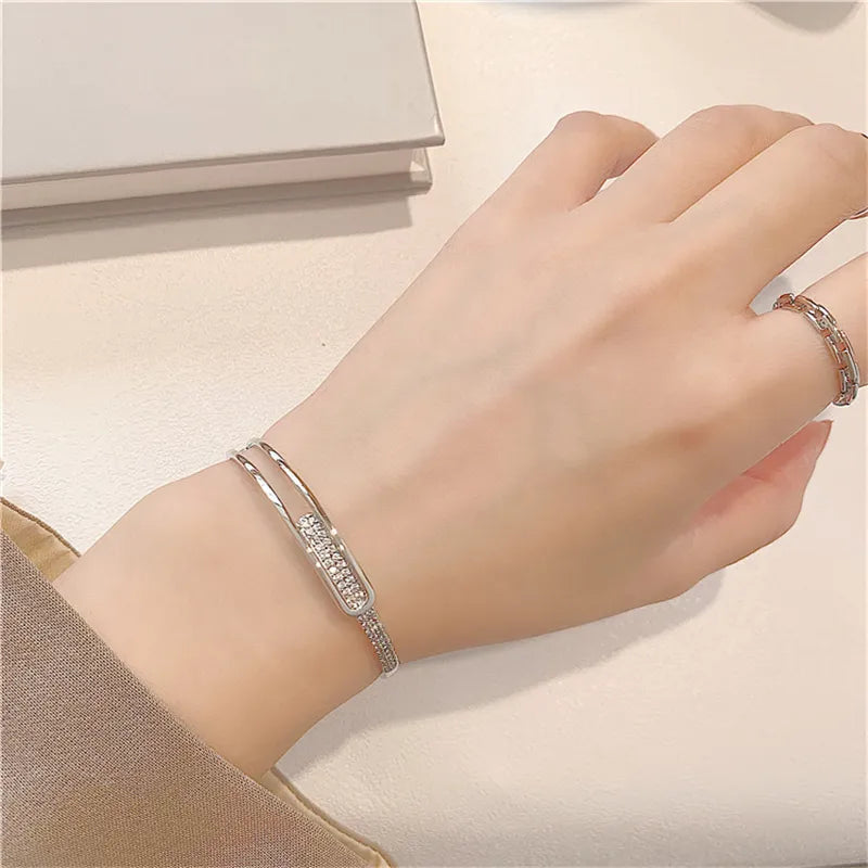 Bracelet manchette ouvert en argent sterling 925 avec zircone – Élégance naturelle et éclat intemporel