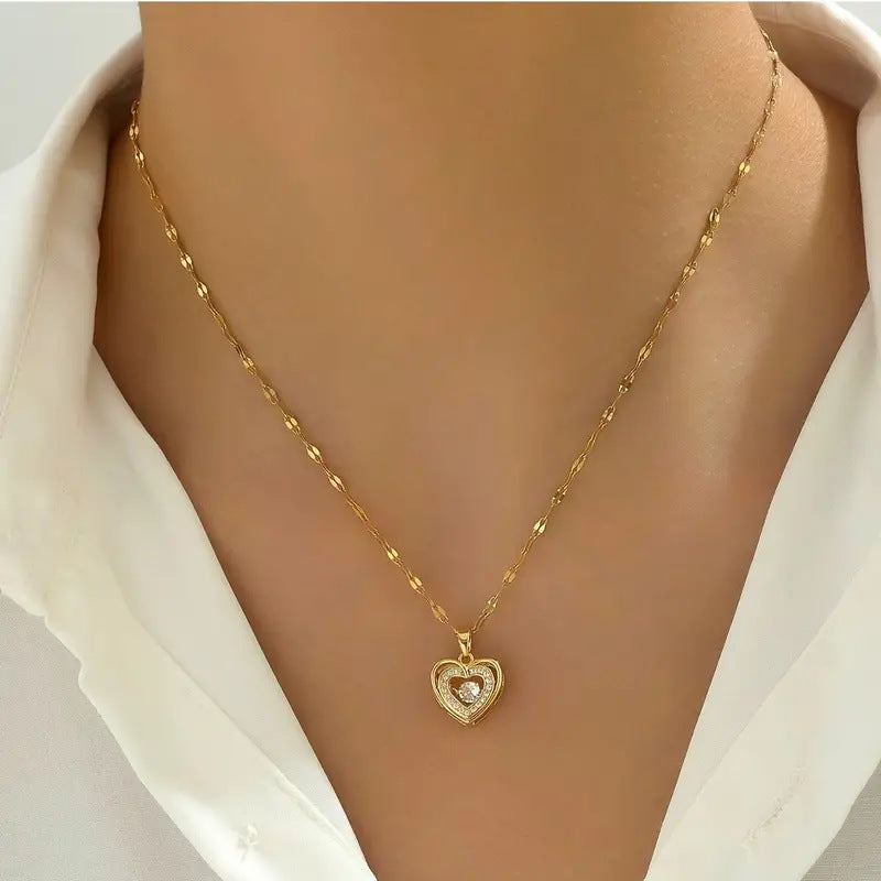 Micro-Inlaid Zirconia Heart Crystal Pendant Necklace