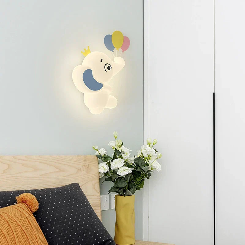 Bélo™ Elephant LED Wall Lamp – Adjustable Lighting for Kids' Rooms