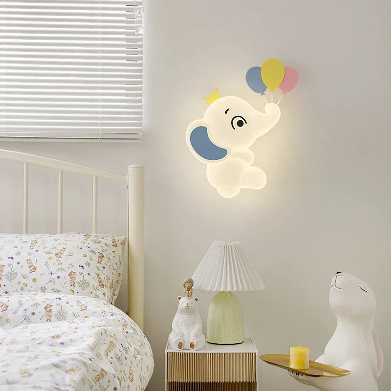 Bélo™ Elephant LED Wall Lamp – Adjustable Lighting for Kids' Rooms