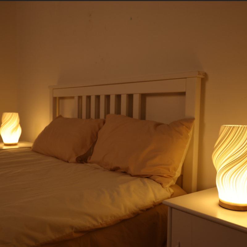 Lumiéra Crest™ | Adjustable Wireless LED Table Lamp