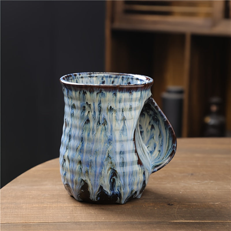 Tasse pour petit-déjeuner et fête de jardin
