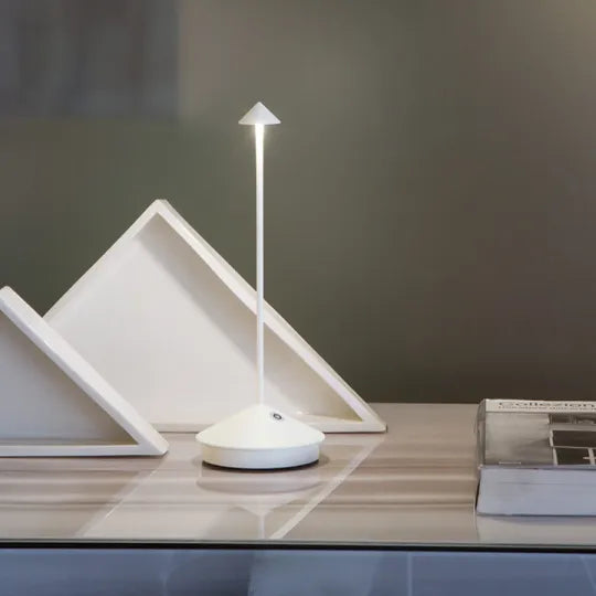 Dioro™ | Cordless LED Table Lamp