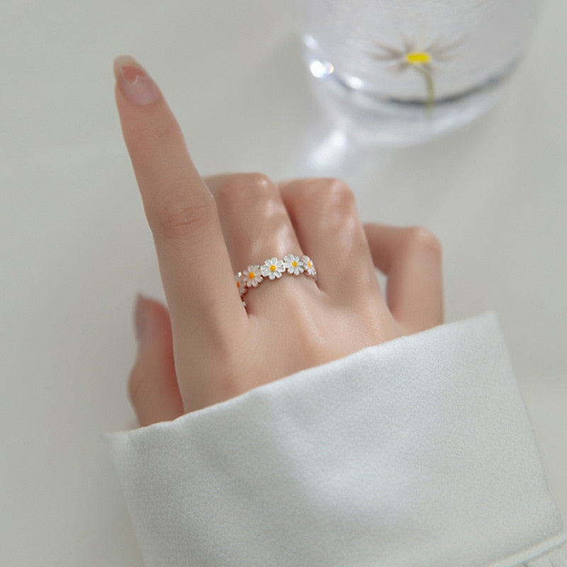 Bague Daisy – Emblème du nouveau départ et du bonheur