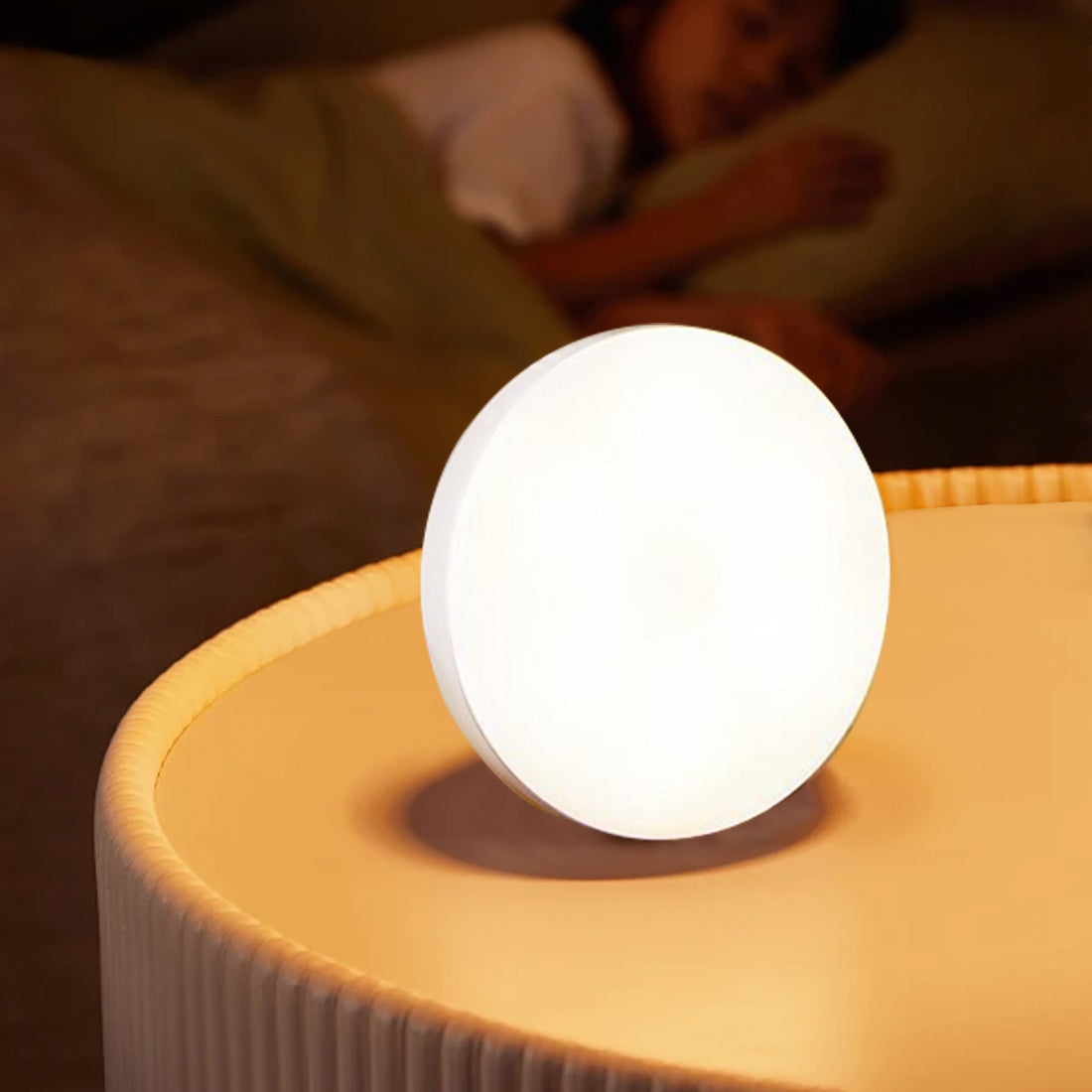 Juno™ I Motion-Sensing Wireless Lamp