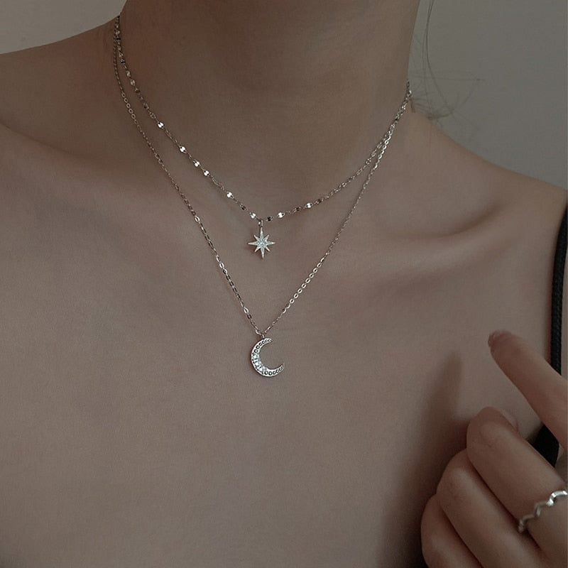 Collier double en argent – ​​Double lune avec élégance au clair de lune