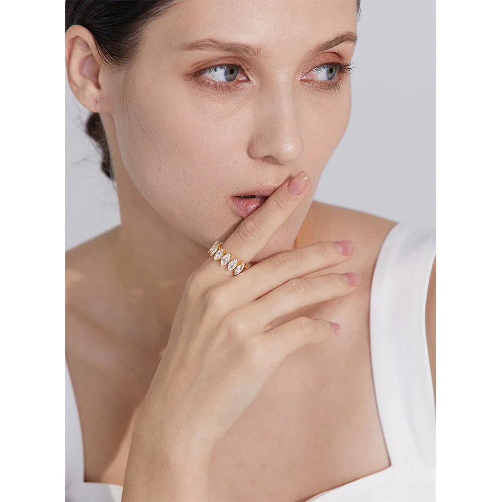 Bague Élégance Radieuse