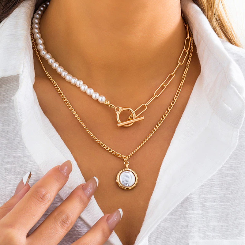 Collier de perles élégant à plusieurs niveaux – Un classique intemporel