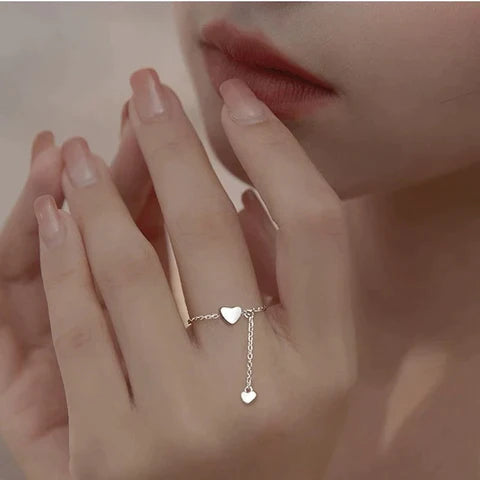 Bague ajustable en forme de cœur – Fantaisiste et romantique