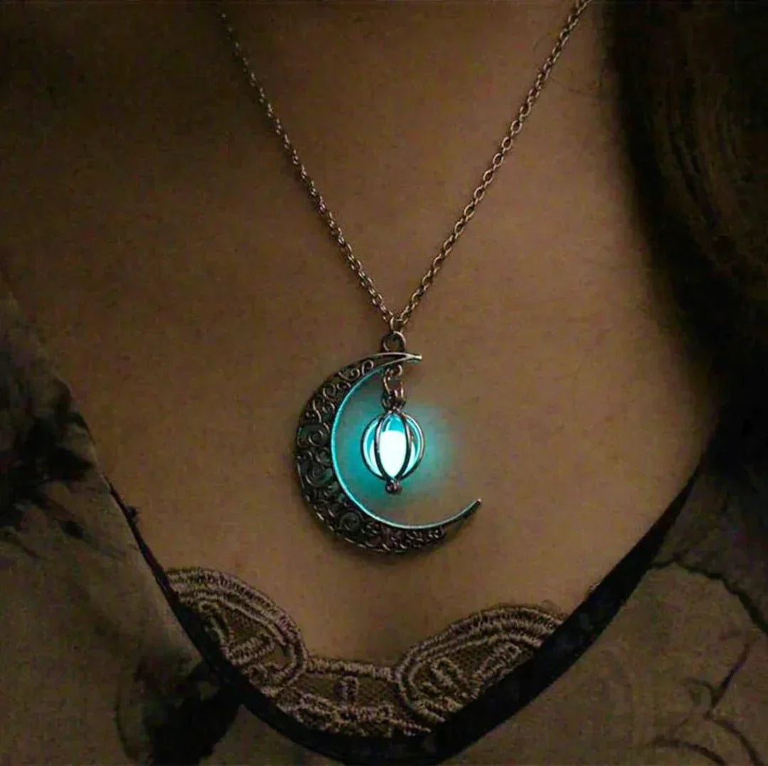Collier pendentif en pierre de lune – Une beauté enchanteresse et une énergie dynamisante