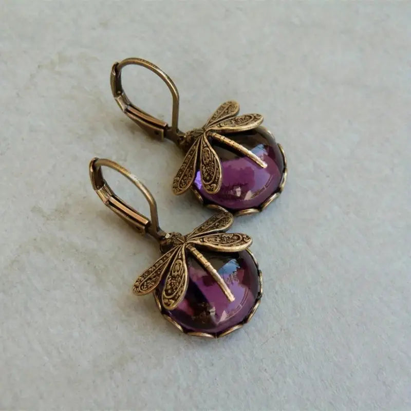 Boucles d'oreilles vintage en pierre de lune en forme de goutte avec motif libellule