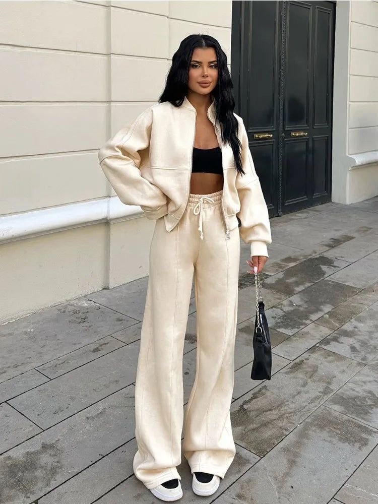 LOUISE | Cozy Tracksuit