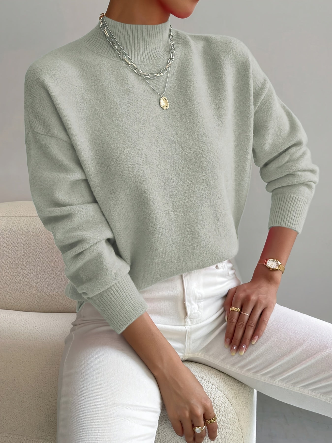 Daisy - Comfortable Turtleneck