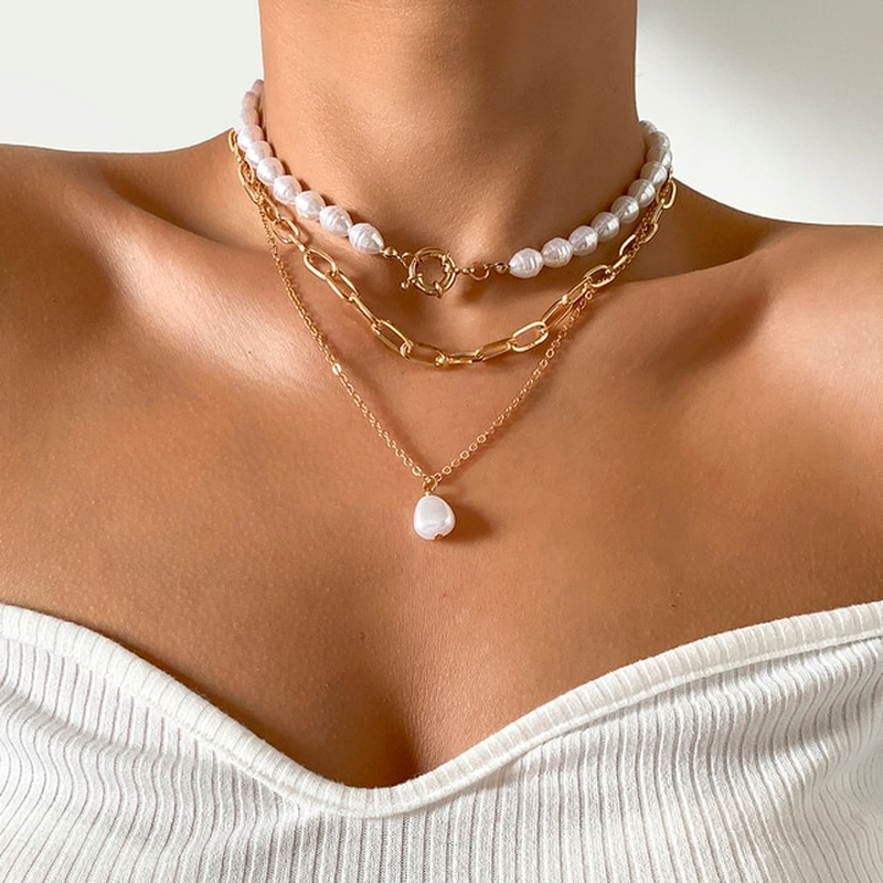 Collier de perles élégant à plusieurs niveaux – Un classique intemporel