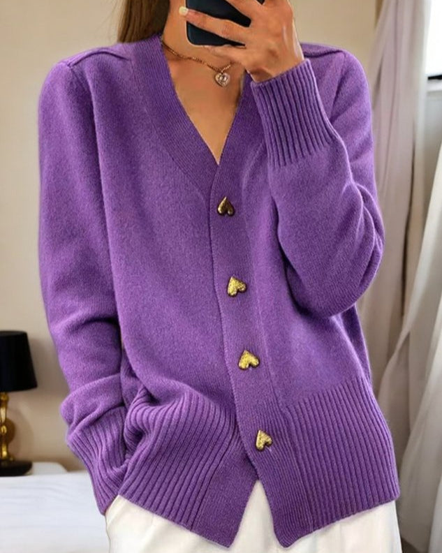 Diede | Heart-Button Cardigan