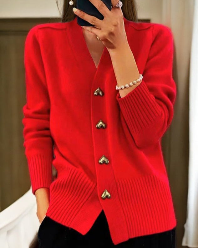 Diede | Heart-Button Cardigan